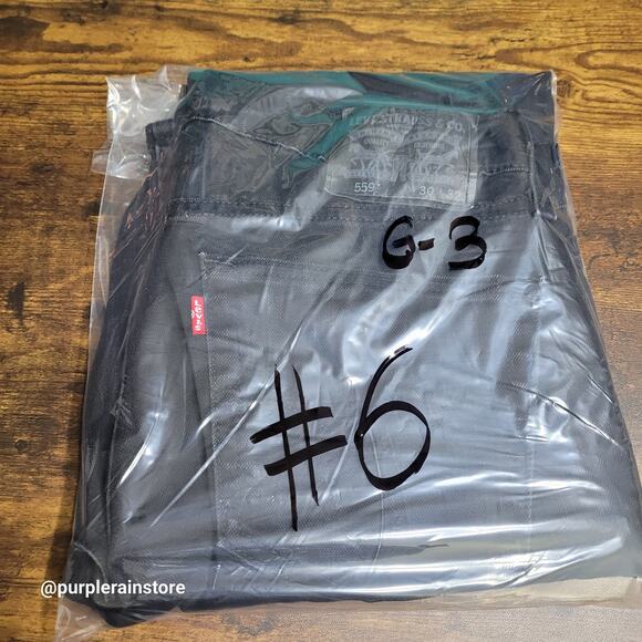 Levi's Jeans 30x32 Measures 32x32 Relaxed Straight 559 Black Stretch Denim - Picture 12 of 12